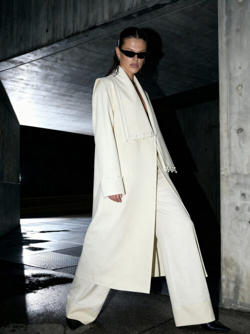 Obs White Trenchcoat