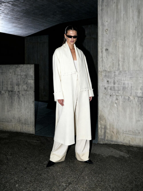 Obs White Trenchcoat